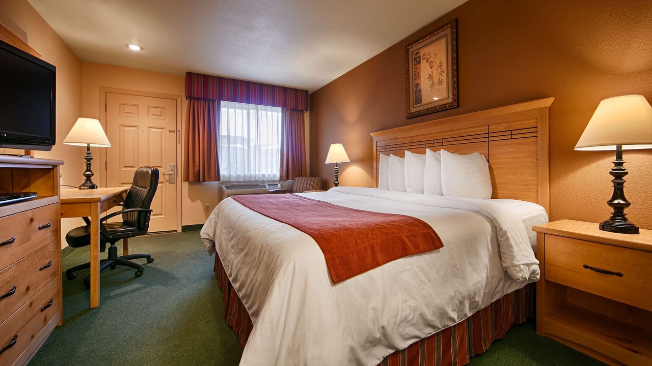 Photo of Bedroom in Sutherlin