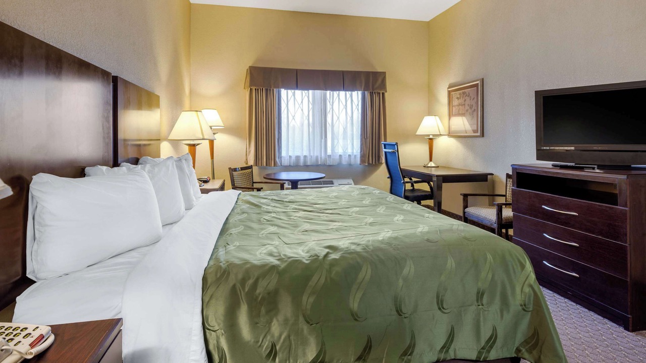 Photo of Bedroom in Smyrna