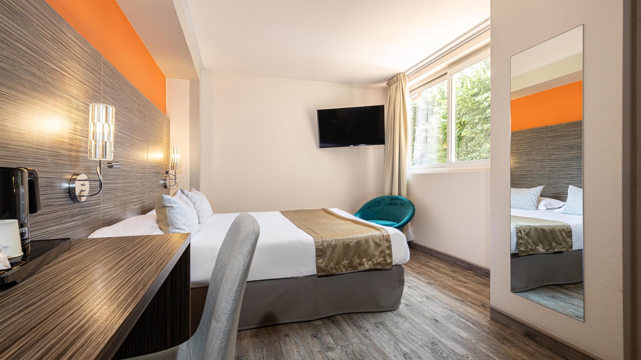 Photo of Bedroom in Le Puy-en-Velay