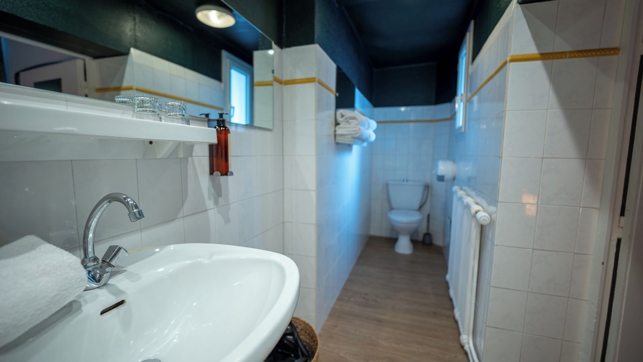 Photo of Bathroom in Centre Ville