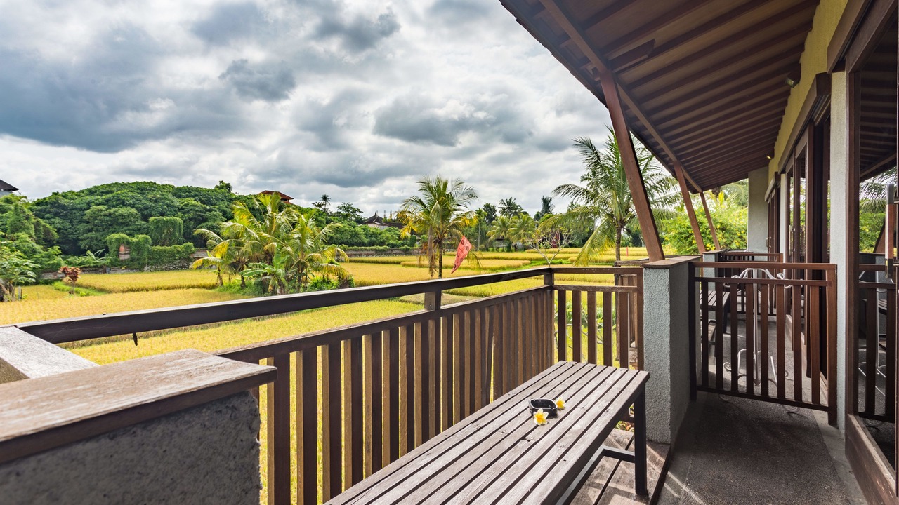 Photo of Patio Balcony in Sayan