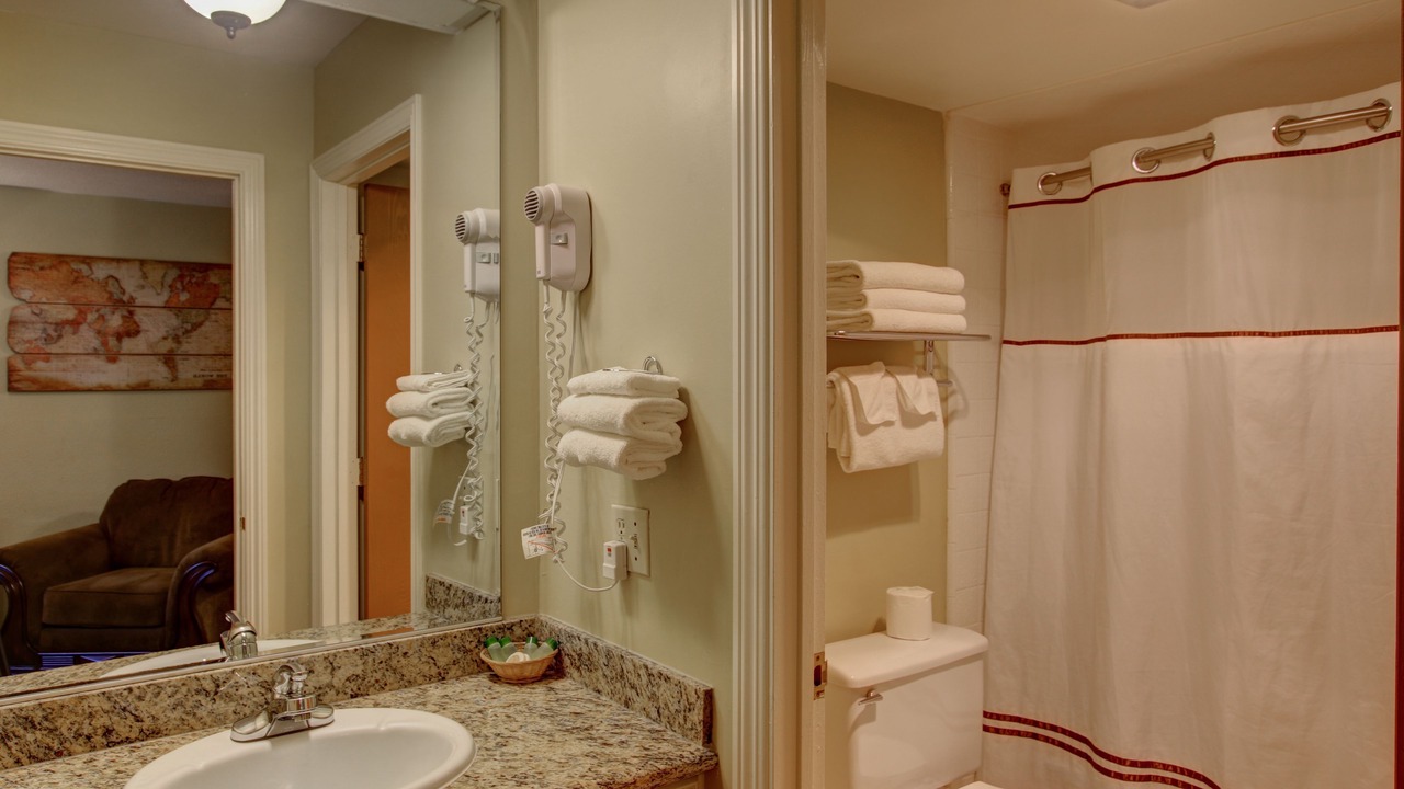 Photo of Bathroom in Lee Vining