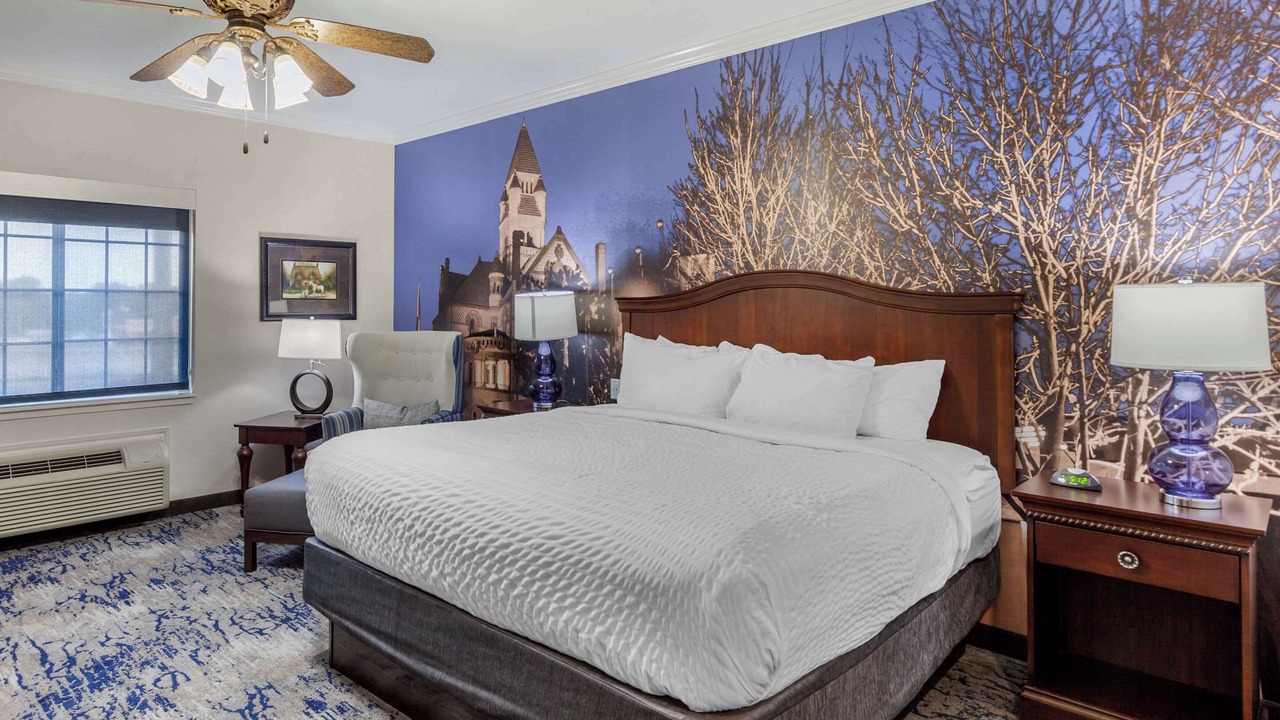 Photo of Bedroom in Sulphur Springs