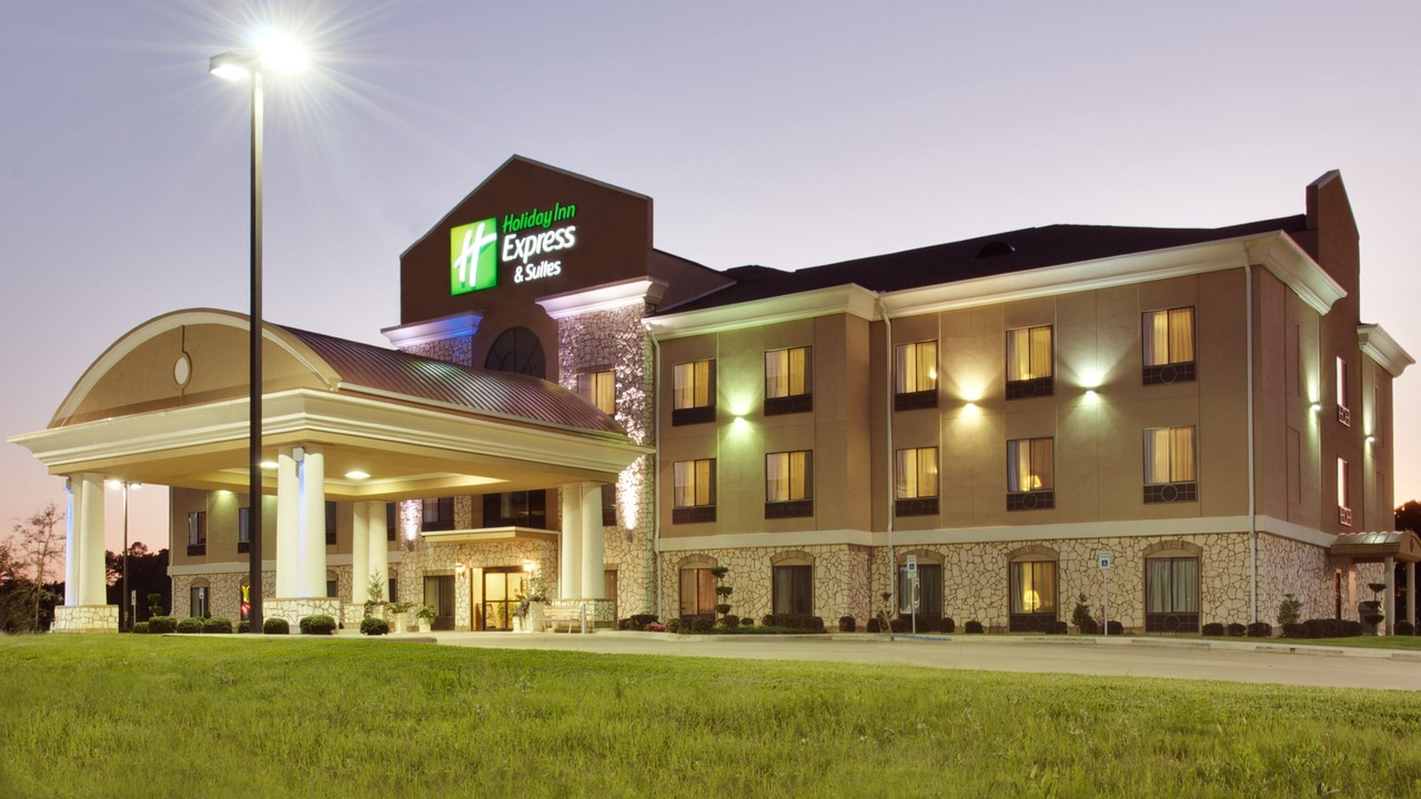 Photo of Outdoor in Center