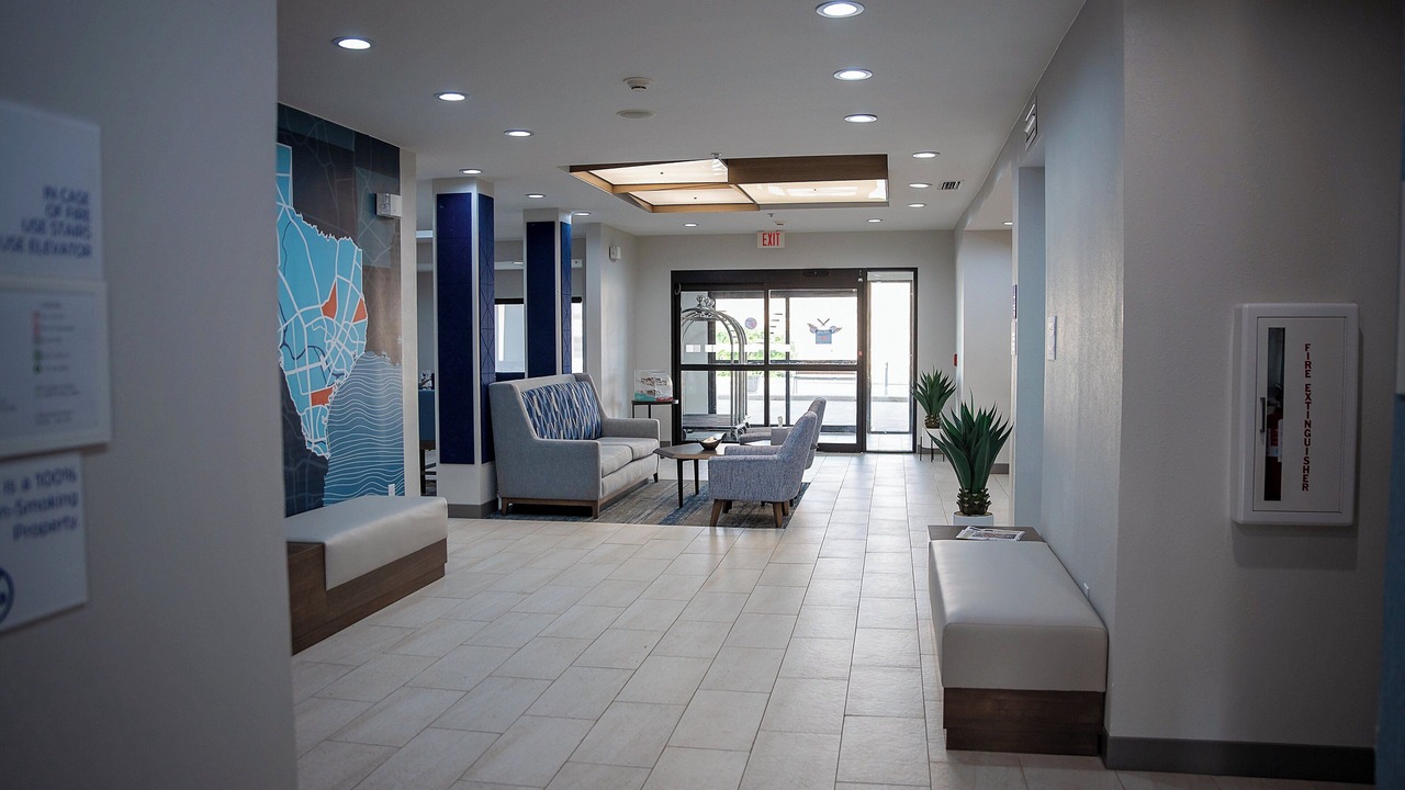 Photo of Outdoor in Center