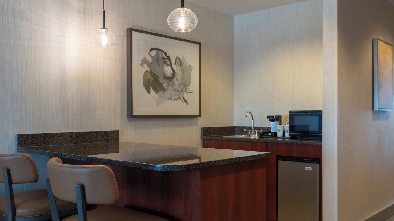 Photo of Others in Lombard