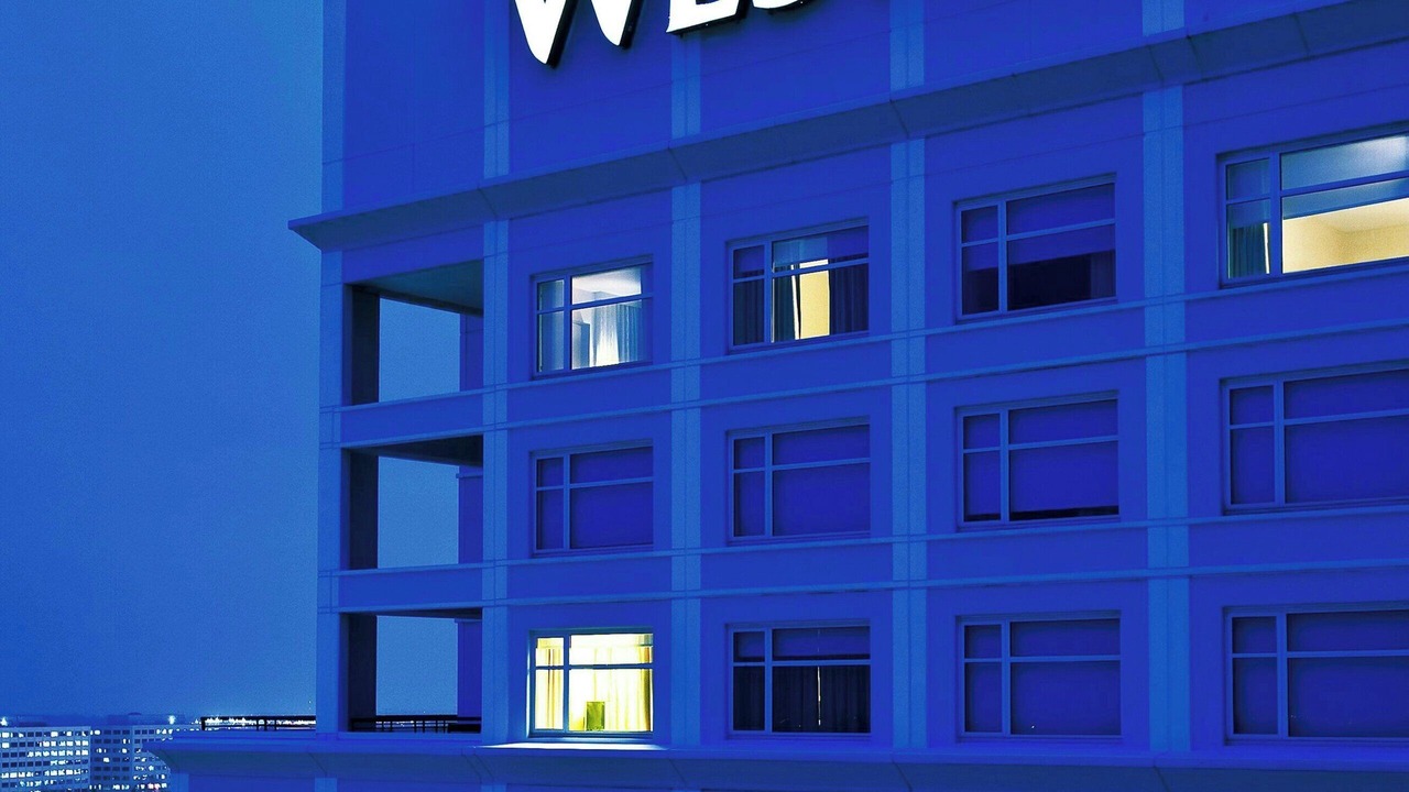 Photo of Outdoor in Lombard