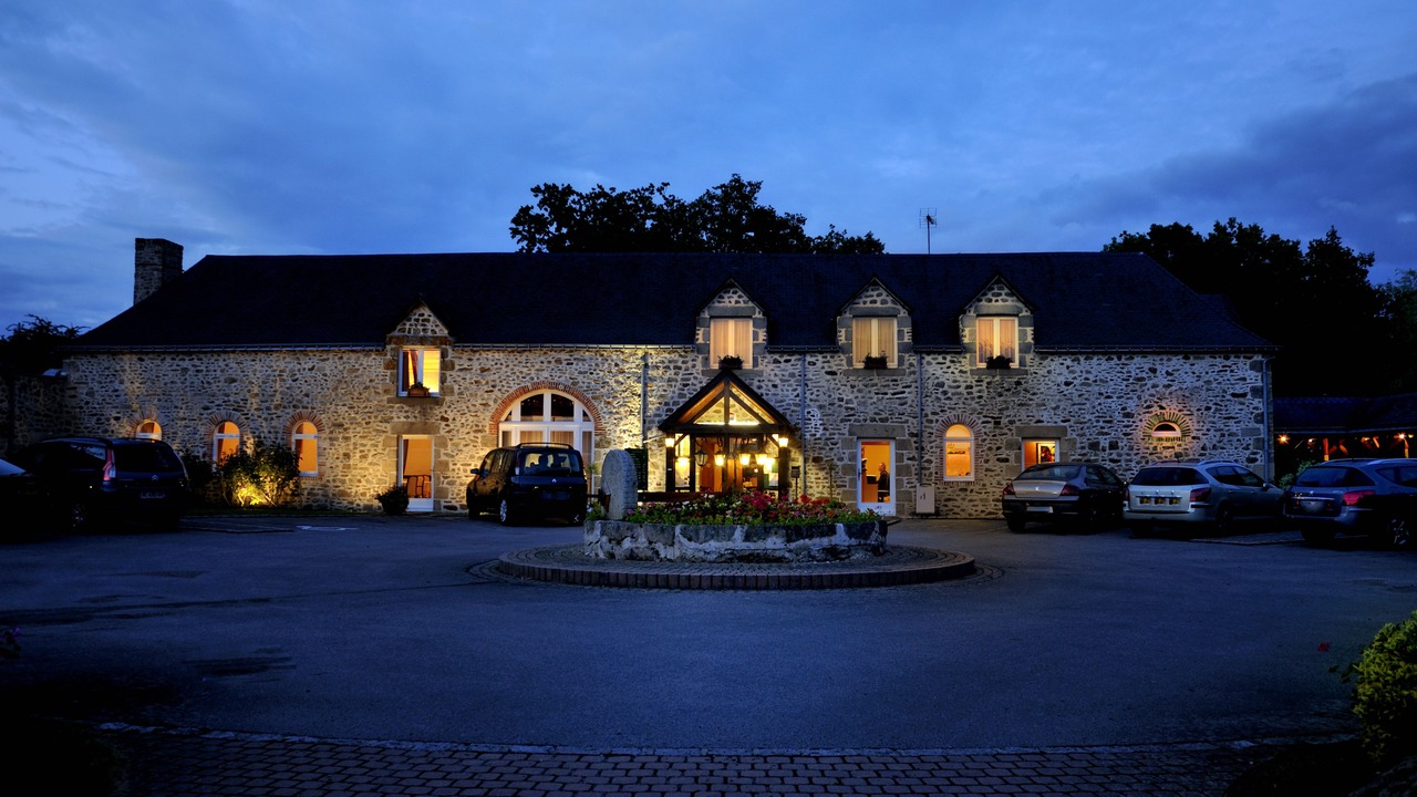 Photo of Buildings in Mezangers