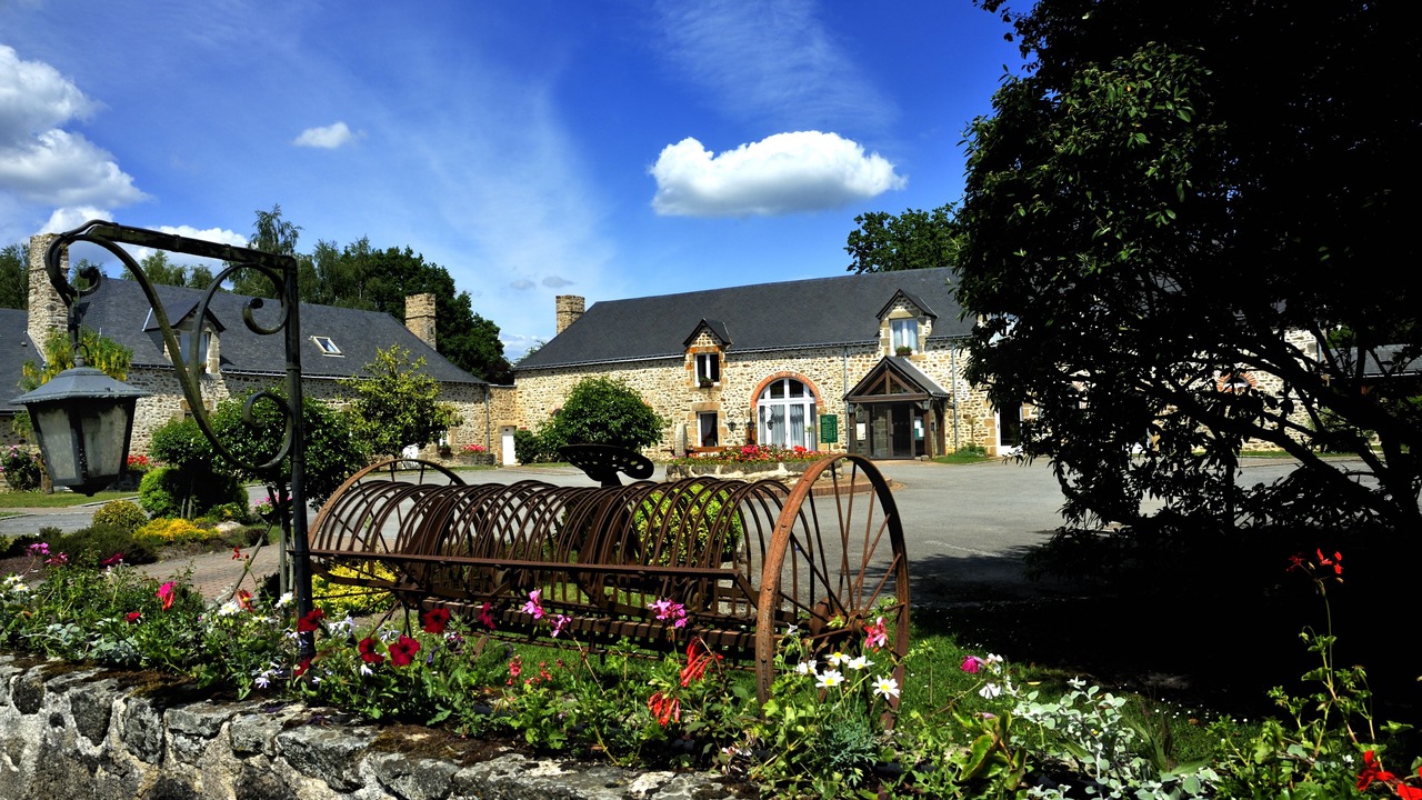 Photo of Outdoor in Mezangers