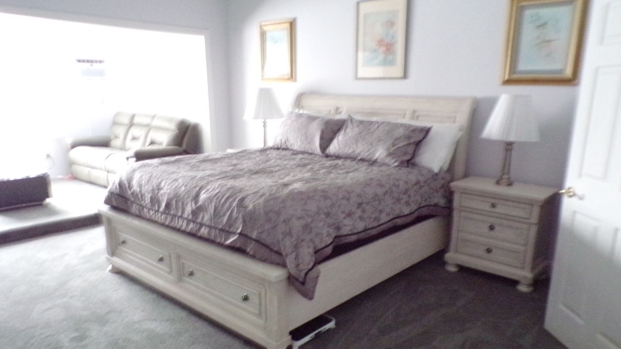 Photo of Others in Town of Reading