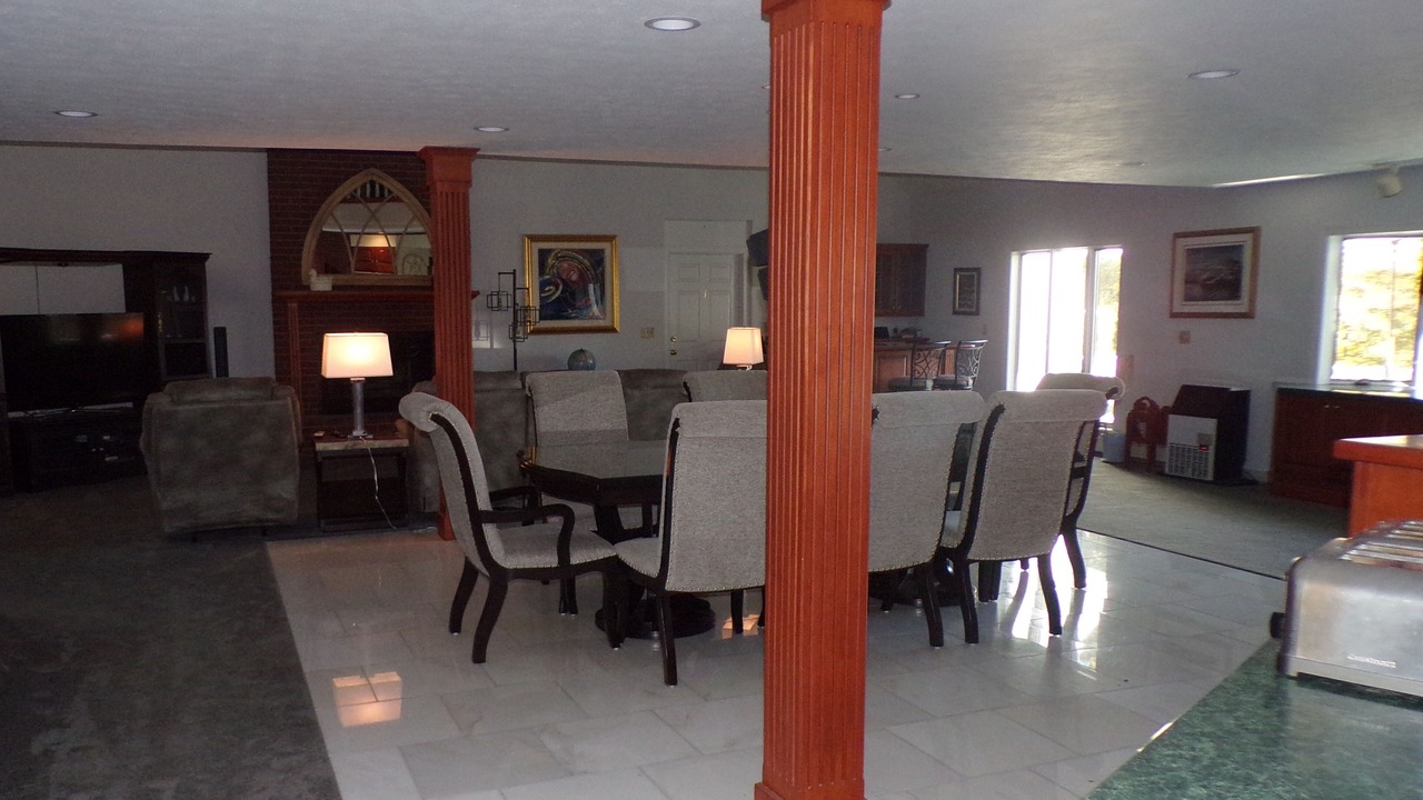 Photo of Others in Town of Reading