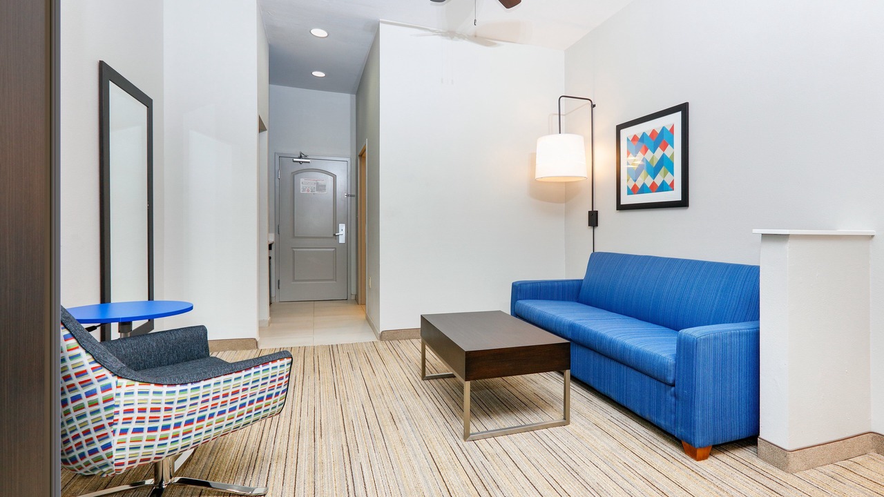 Photo of Bedroom in Cleburne