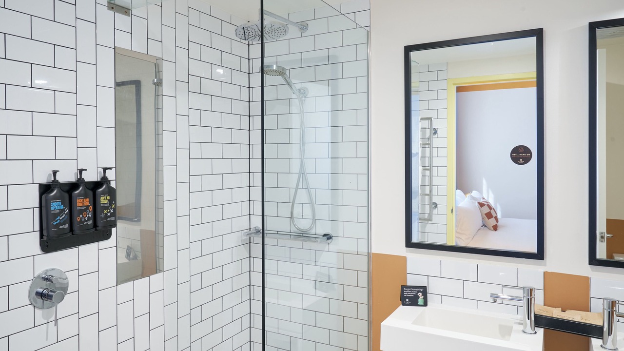 Photo of Bathroom in Chinatown