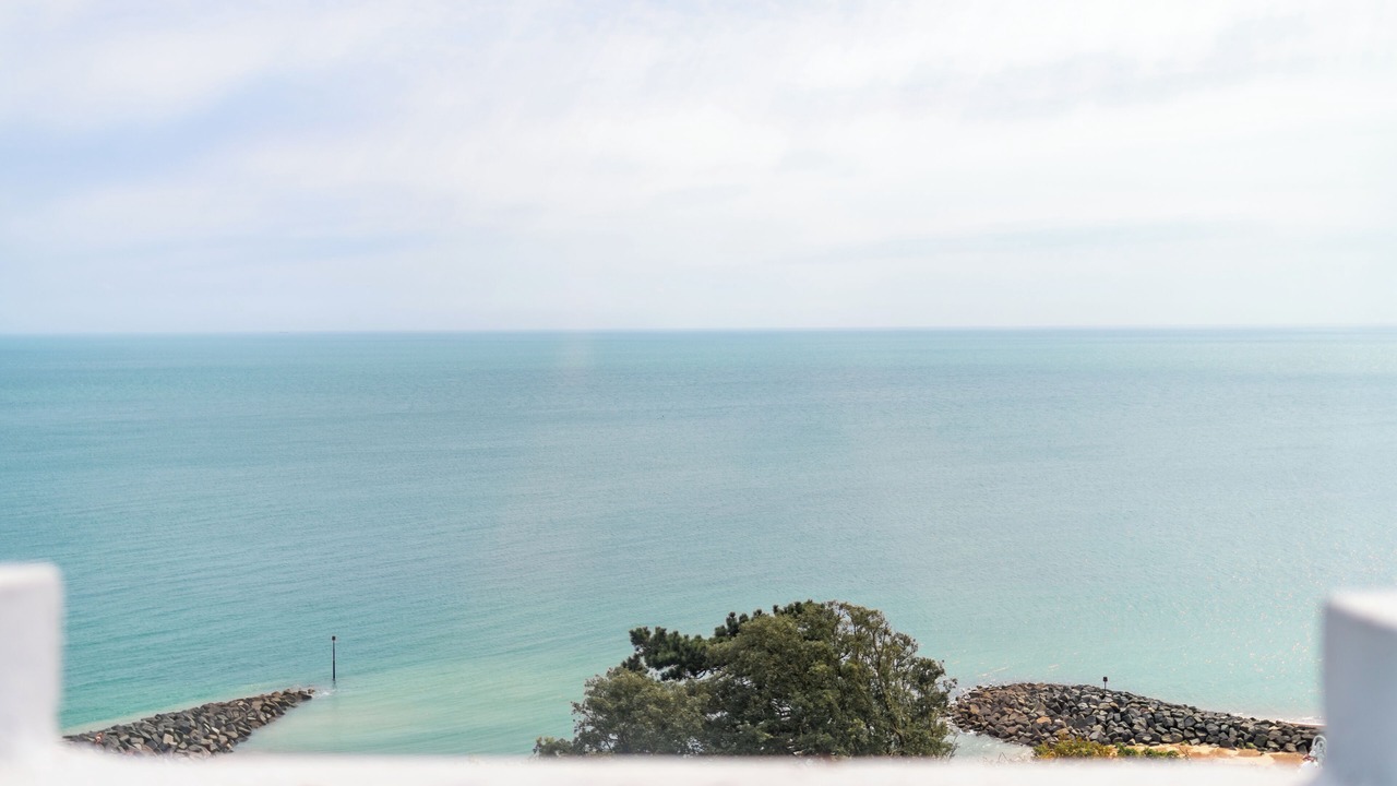 Photo of Bedroom in Folkestone