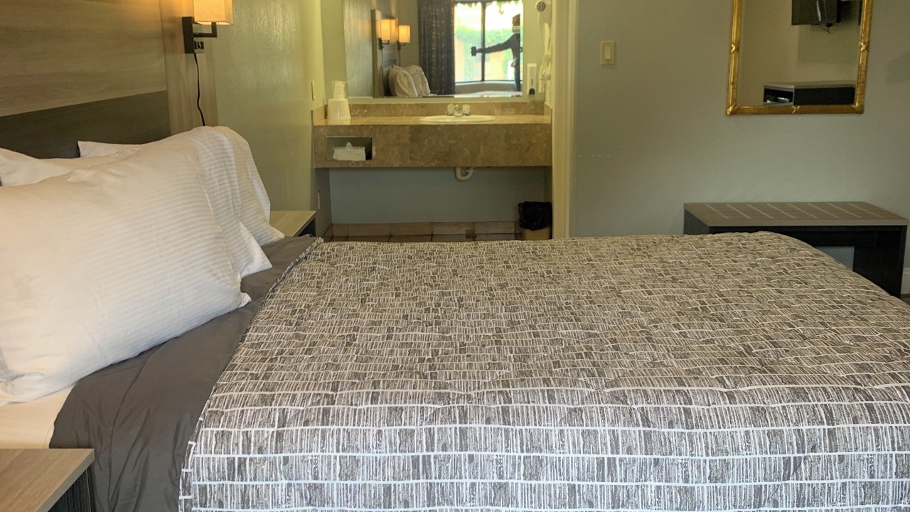 Photo of Bedroom in Monterey