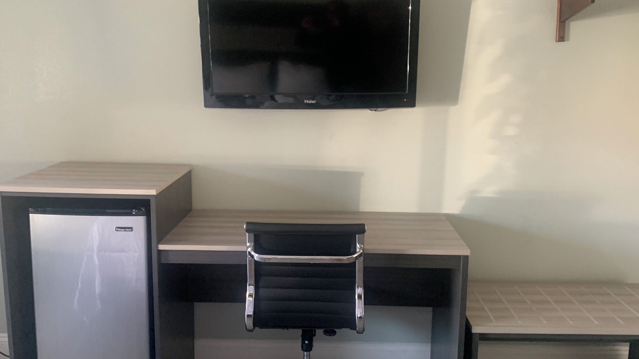 Photo of Bedroom in Monterey