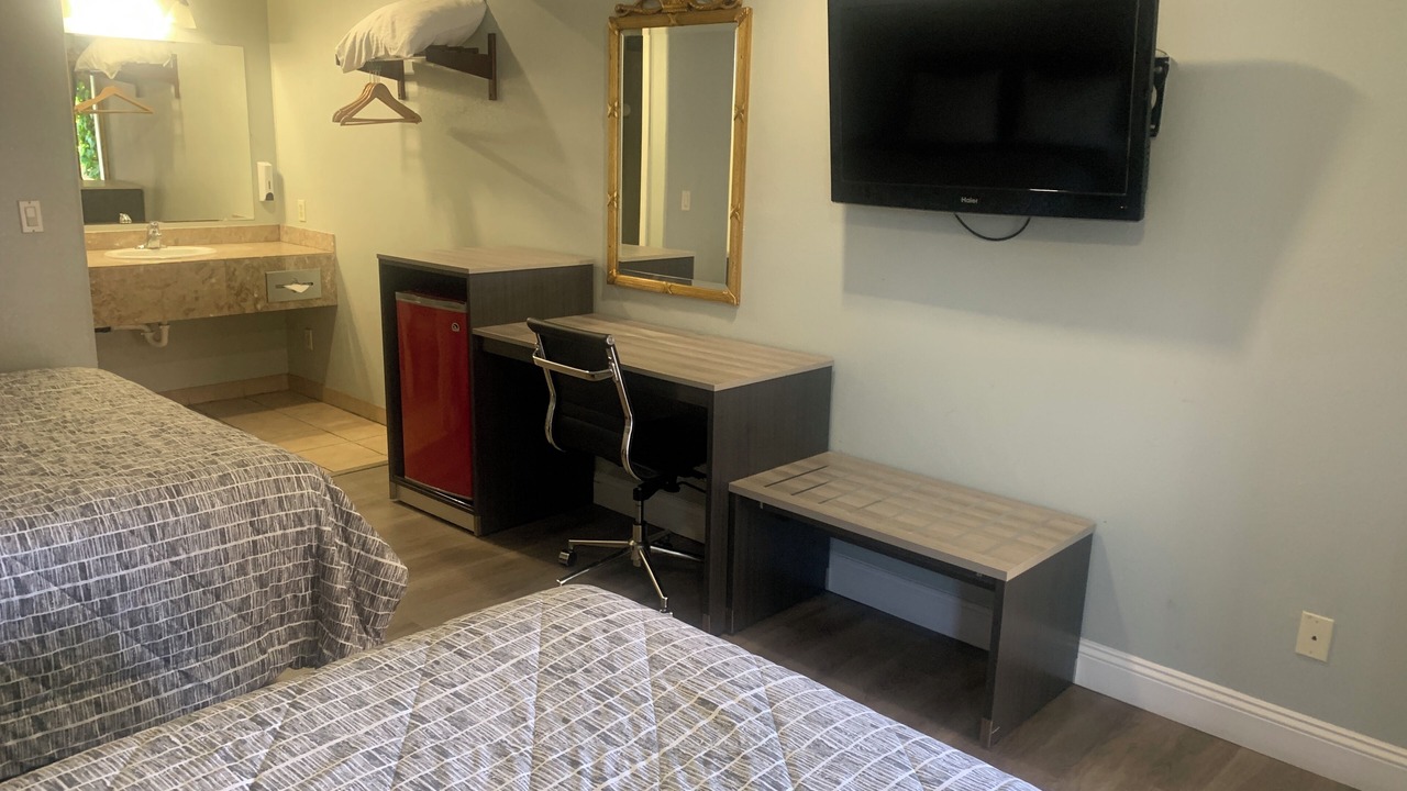 Photo of Bedroom in Monterey