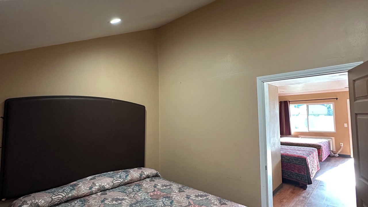 Photo of Bedroom in Azusa