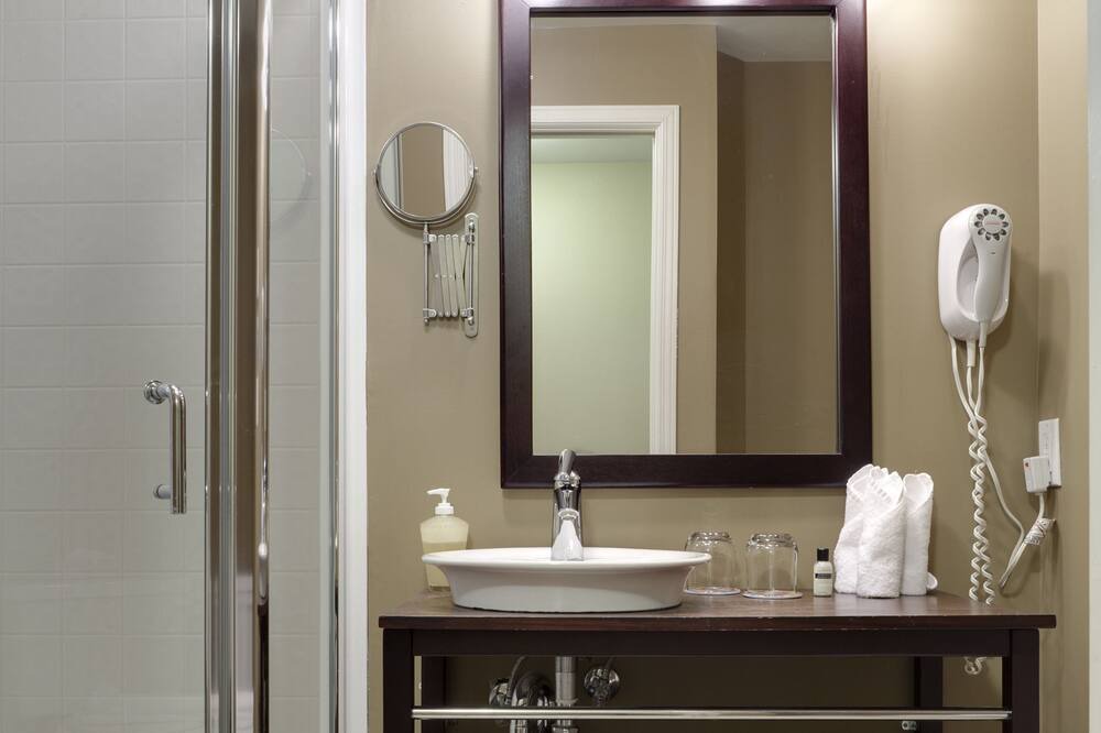 Photo of Bathroom in Piedmont
