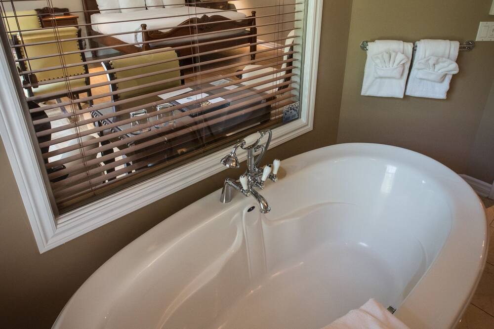 Photo of Bathroom in Piedmont