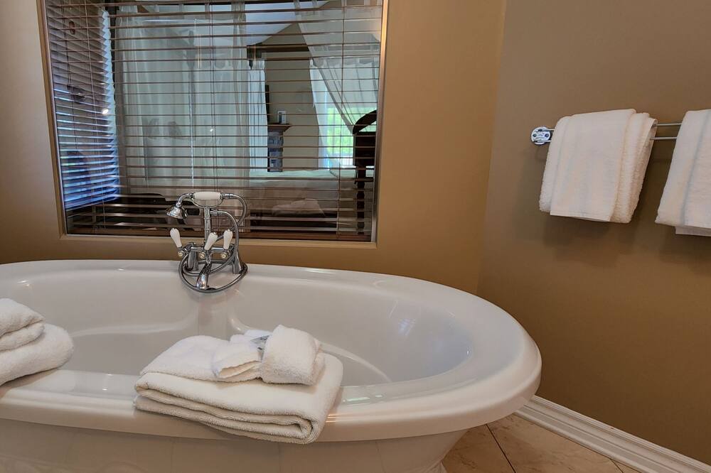 Photo of Bathroom in Piedmont