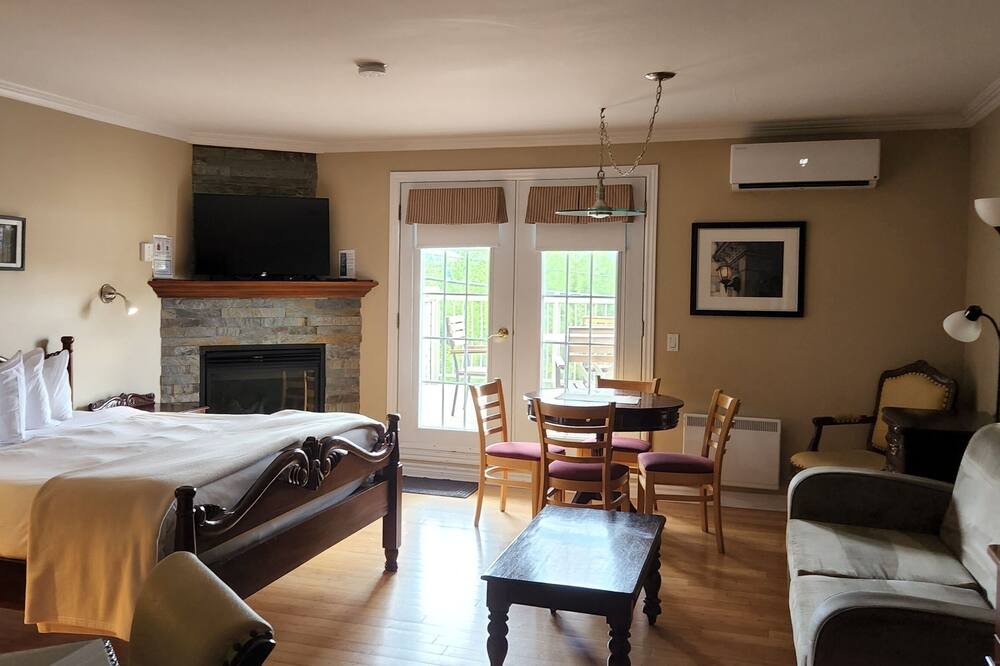 Photo of Bedroom in Piedmont