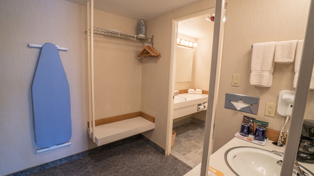 Photo of Bathroom in West Hills