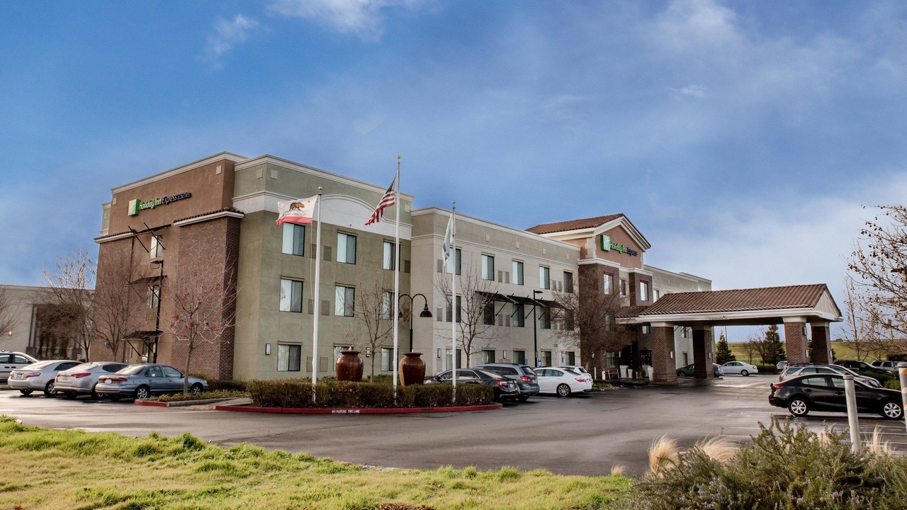Photo of Outdoor in Lincoln