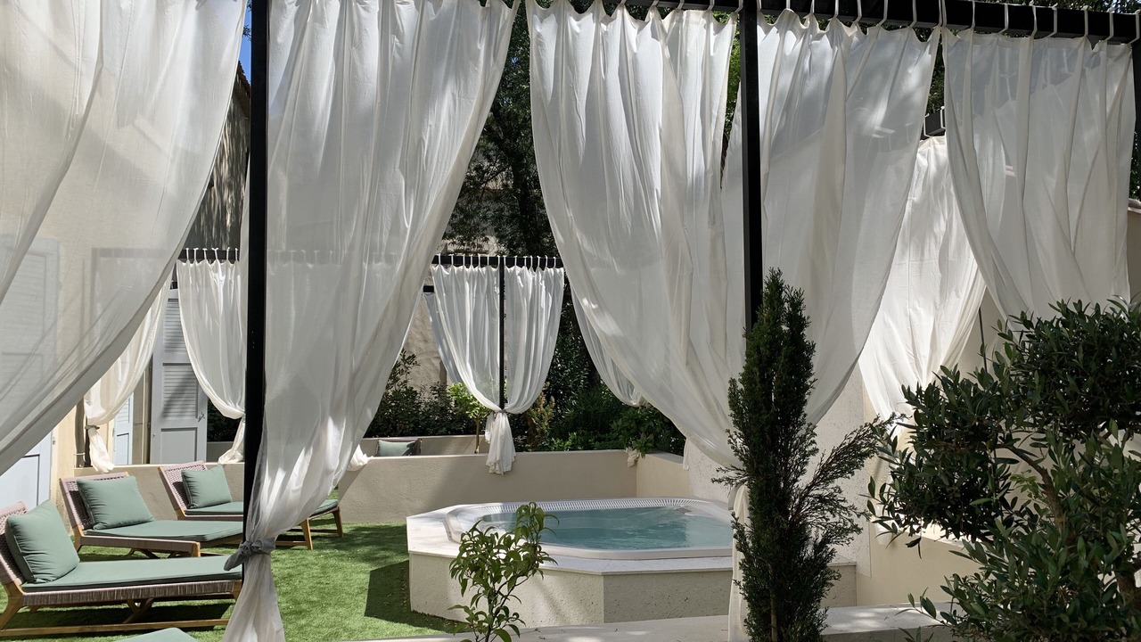 Photo of Outdoor in Siran