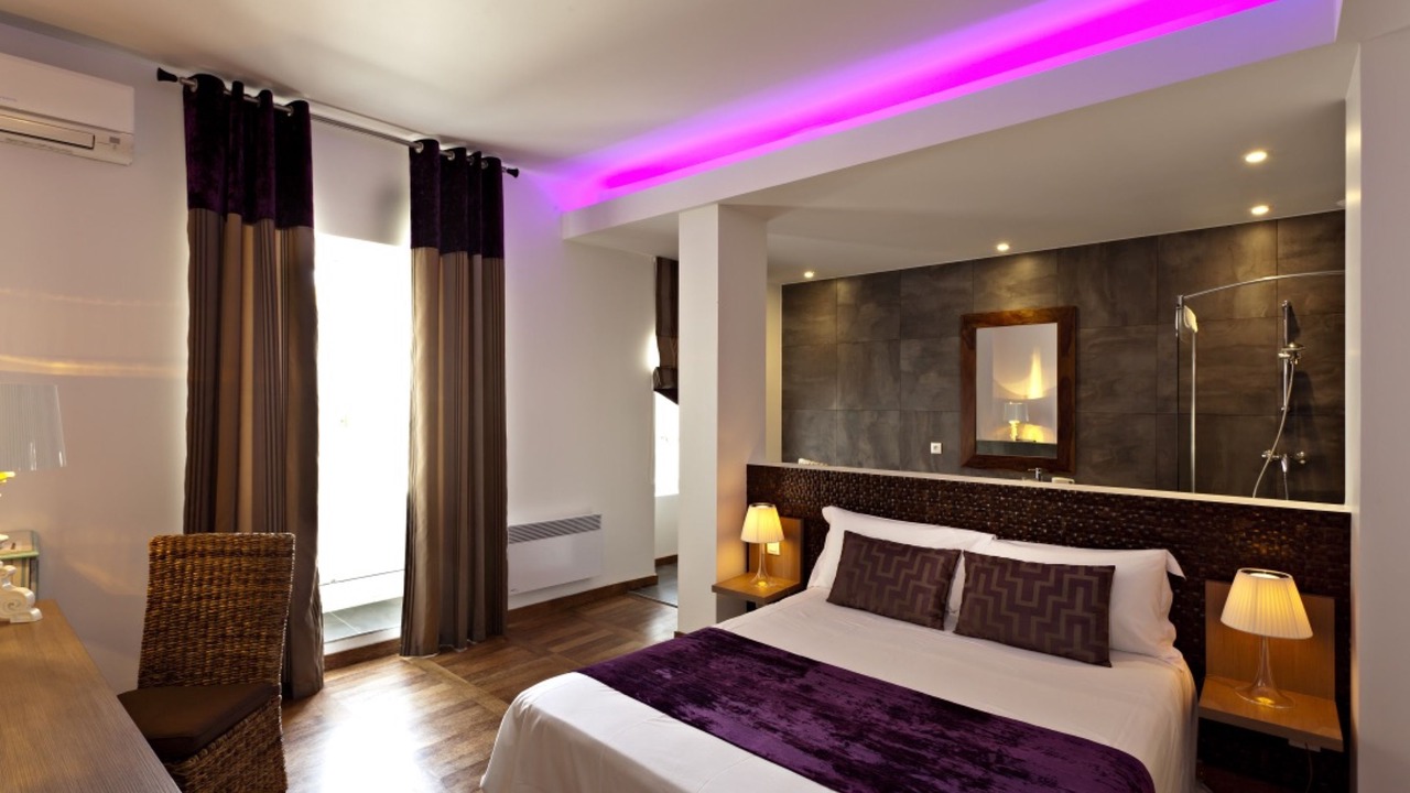 Photo of Bedroom in Siran