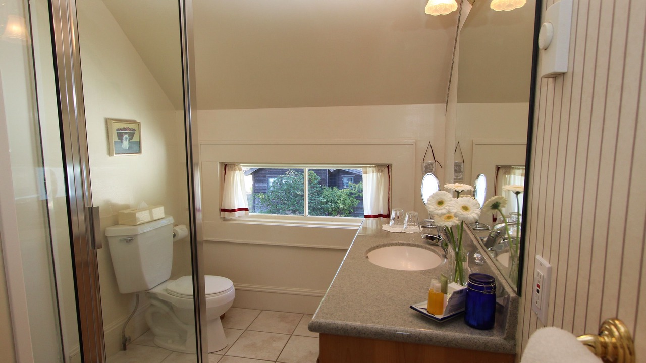 Photo of Bathroom in Mendocino
