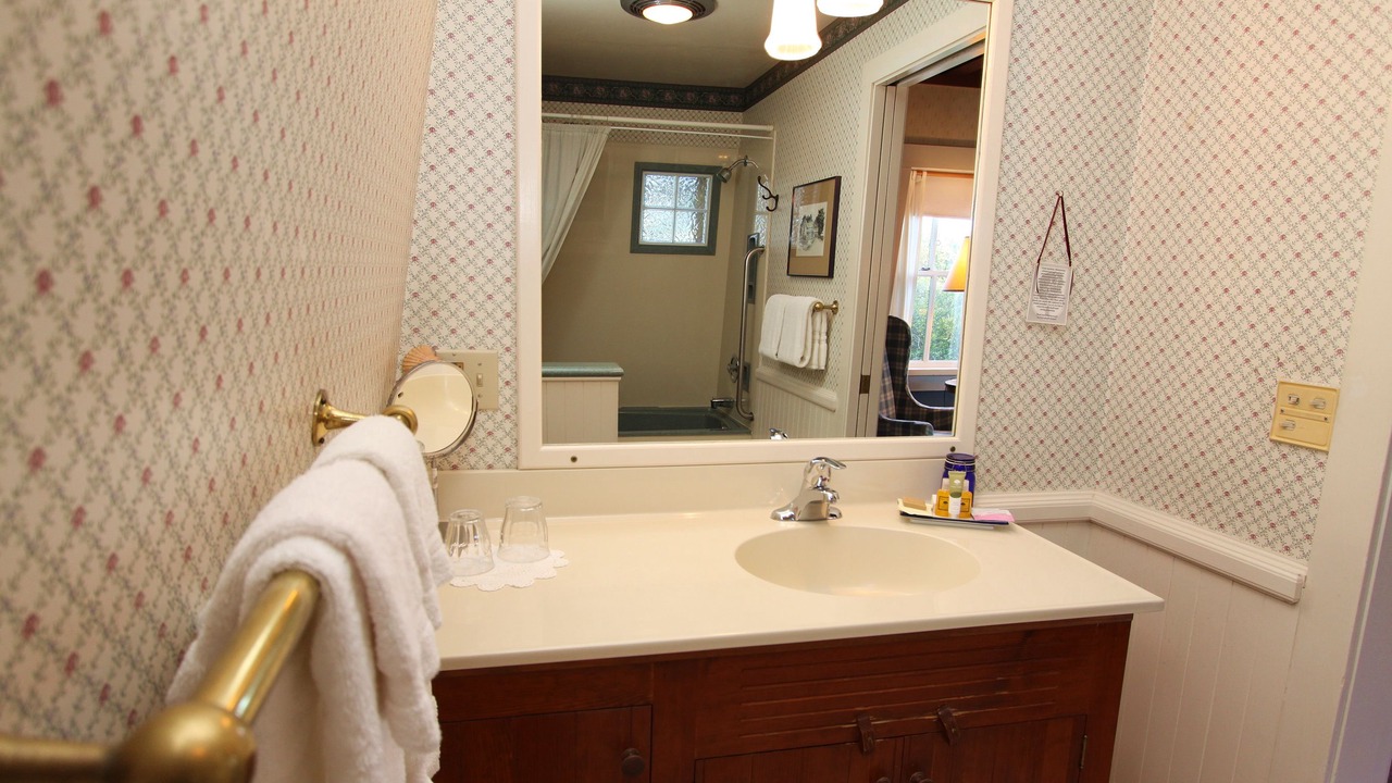 Photo of Bathroom in Mendocino
