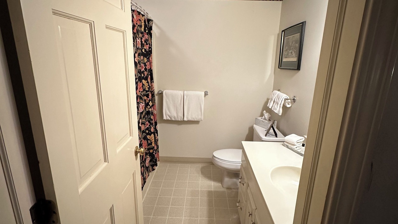 Photo of Bathroom in Clarence