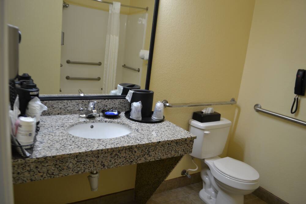 Photo of Bathroom in Sherwood
