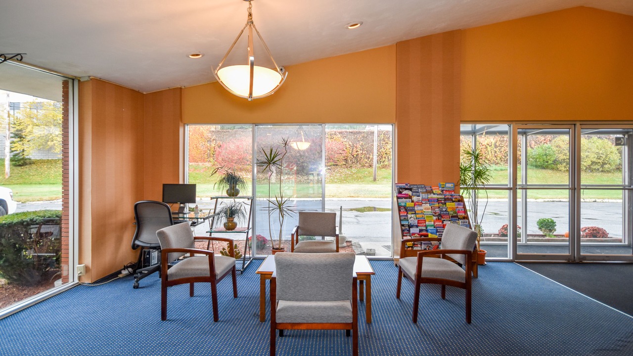 Photo of Livingroom in Framingham