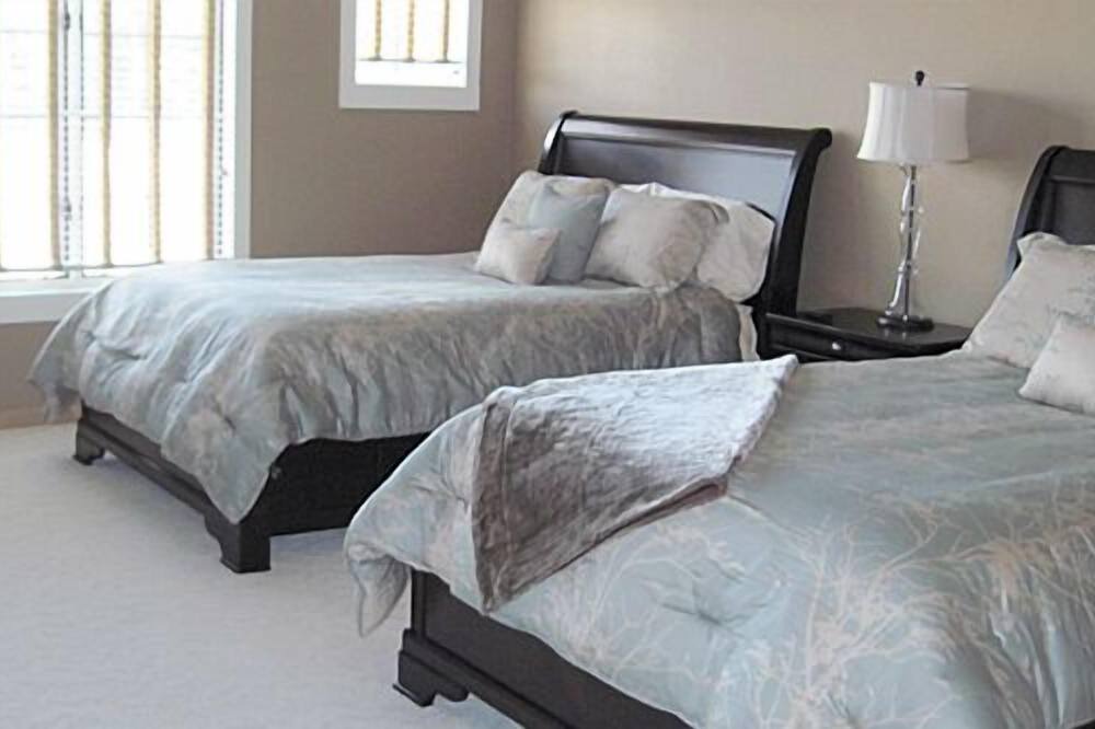 Photo of Bedroom in Three Lakes