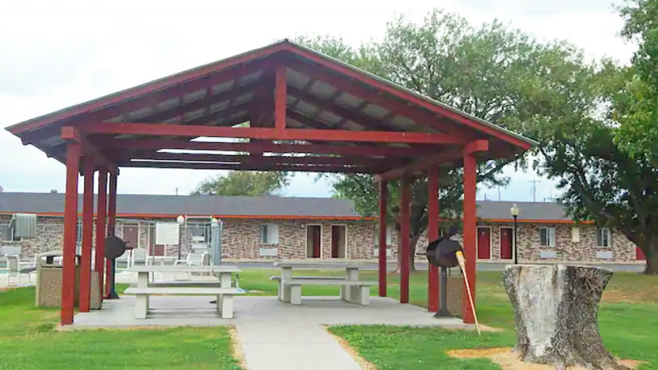 Photo of Outdoor in Hondo