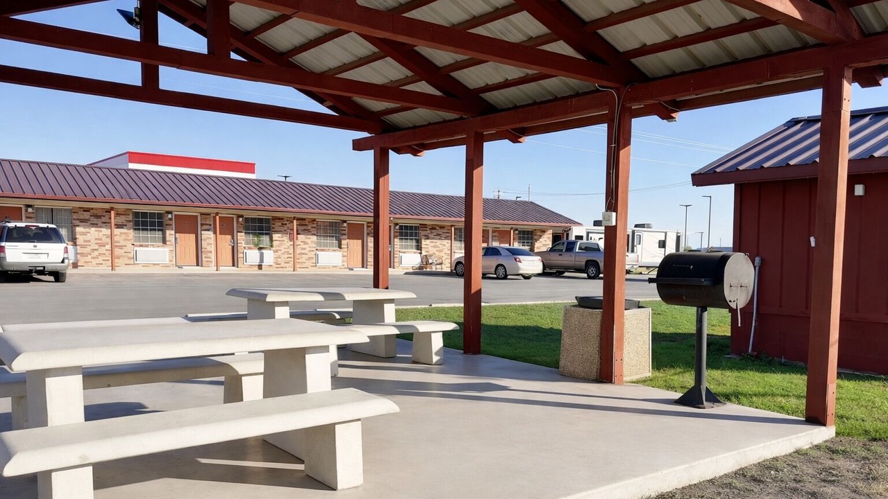 Photo of Outdoor in Hondo