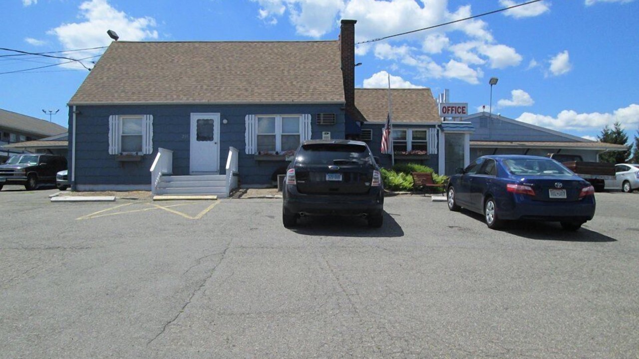 Photo of Outdoor in Milford