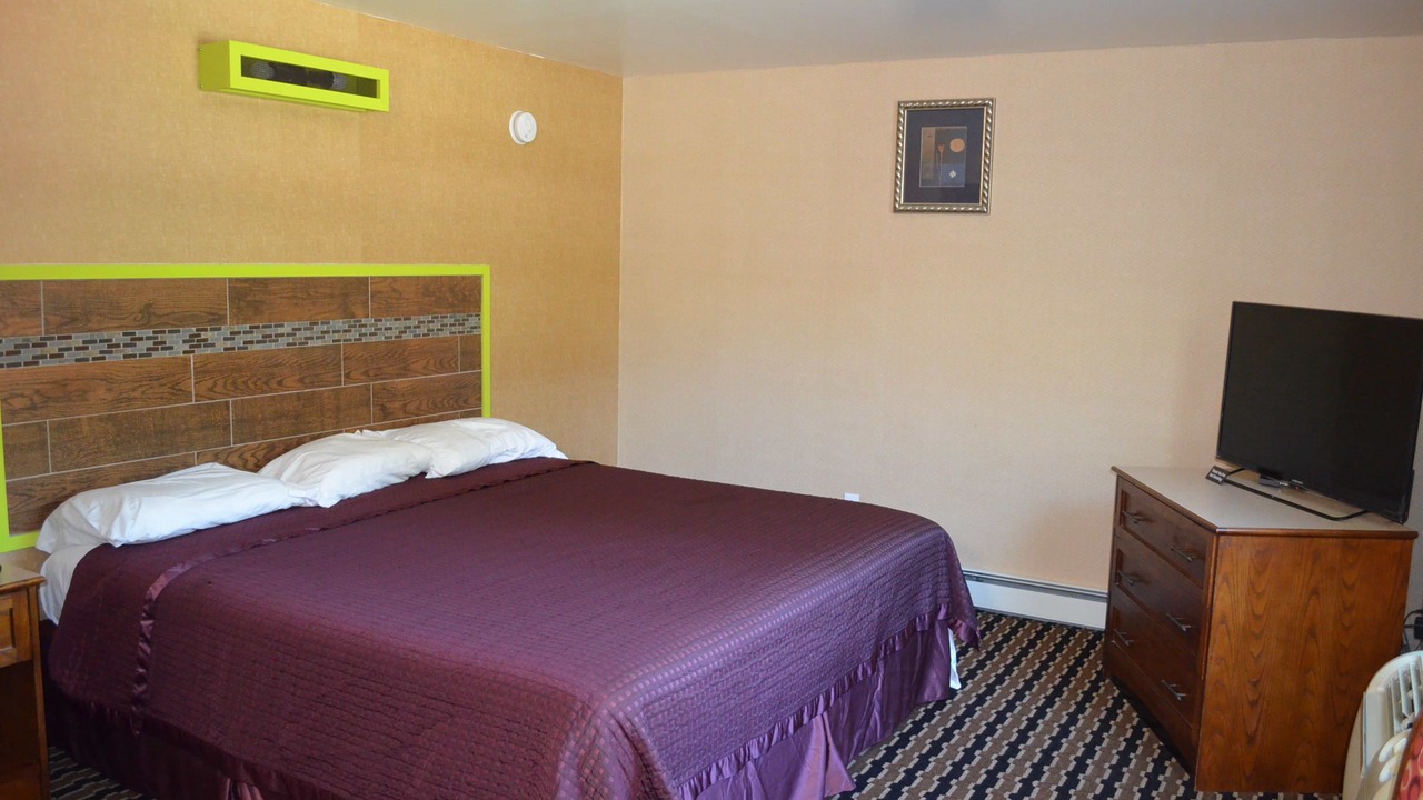 Photo of Bedroom in East Falmouth