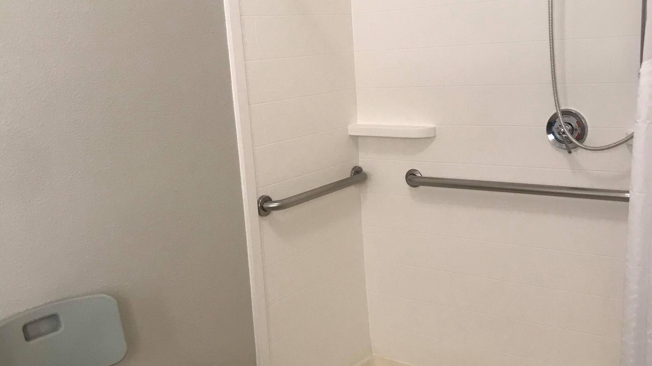 Photo of Bathroom in South Arlington