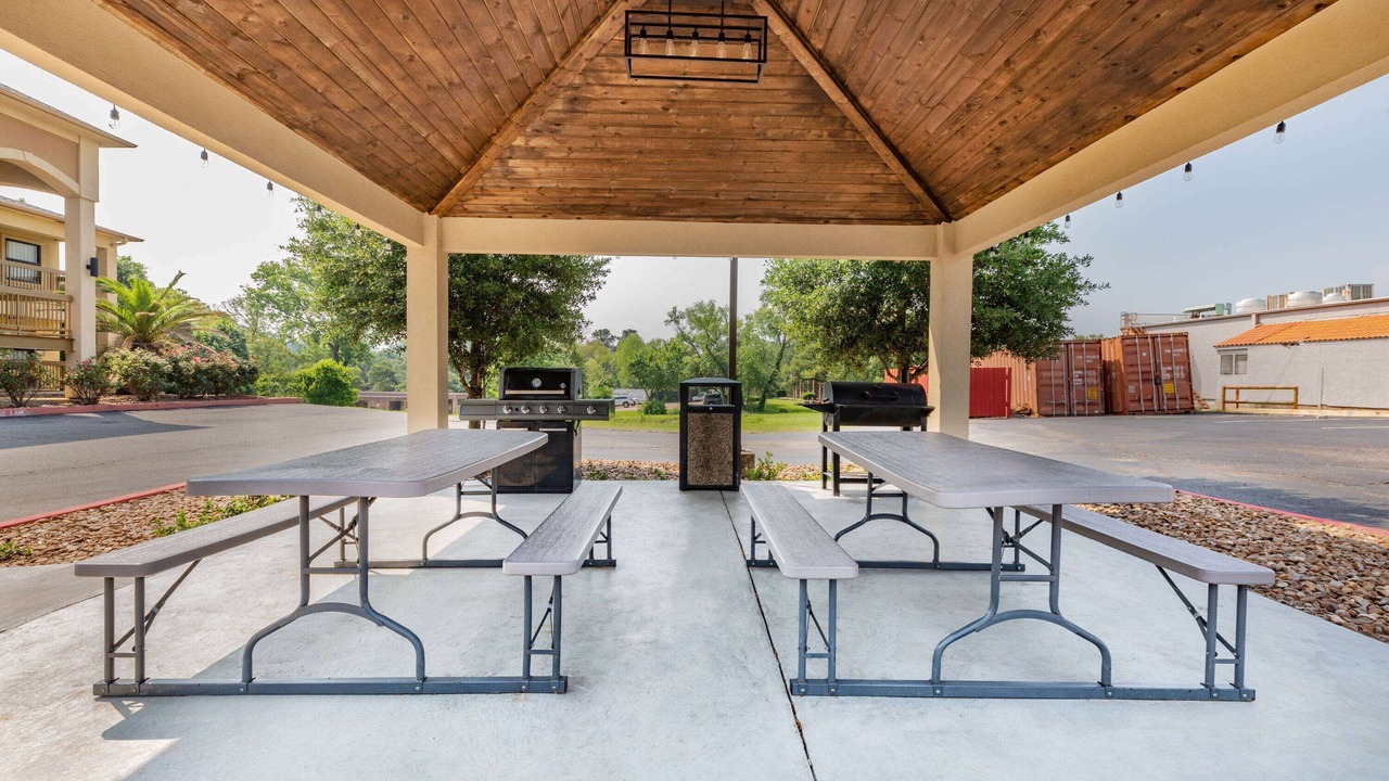 Photo of Outdoor in Huntsville