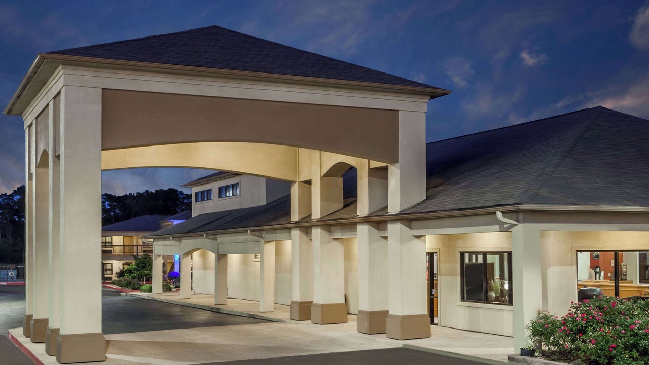 Photo of Outdoor in Huntsville