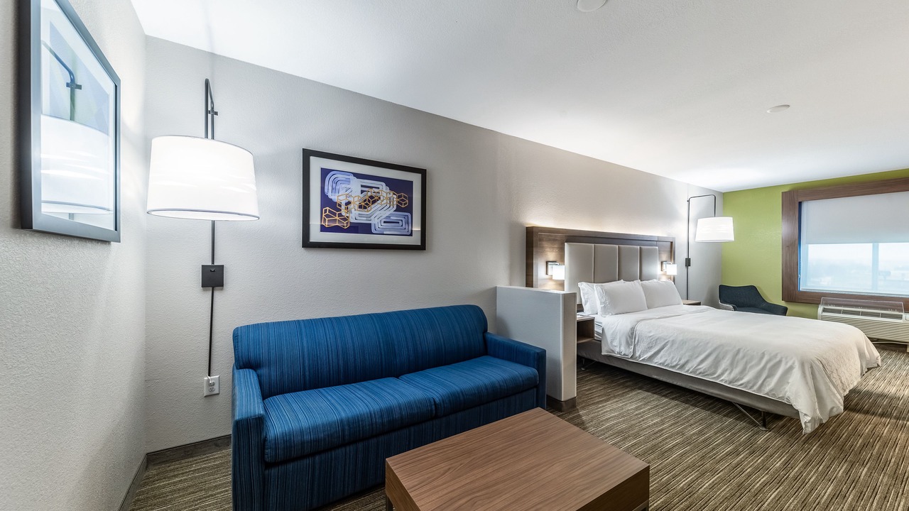 Photo of Bedroom in Fossil Creek