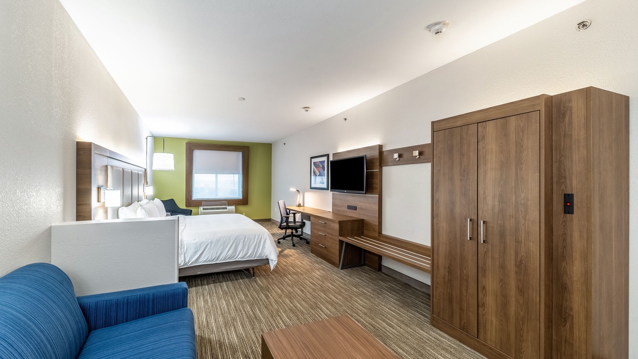 Photo of Bedroom in Fossil Creek