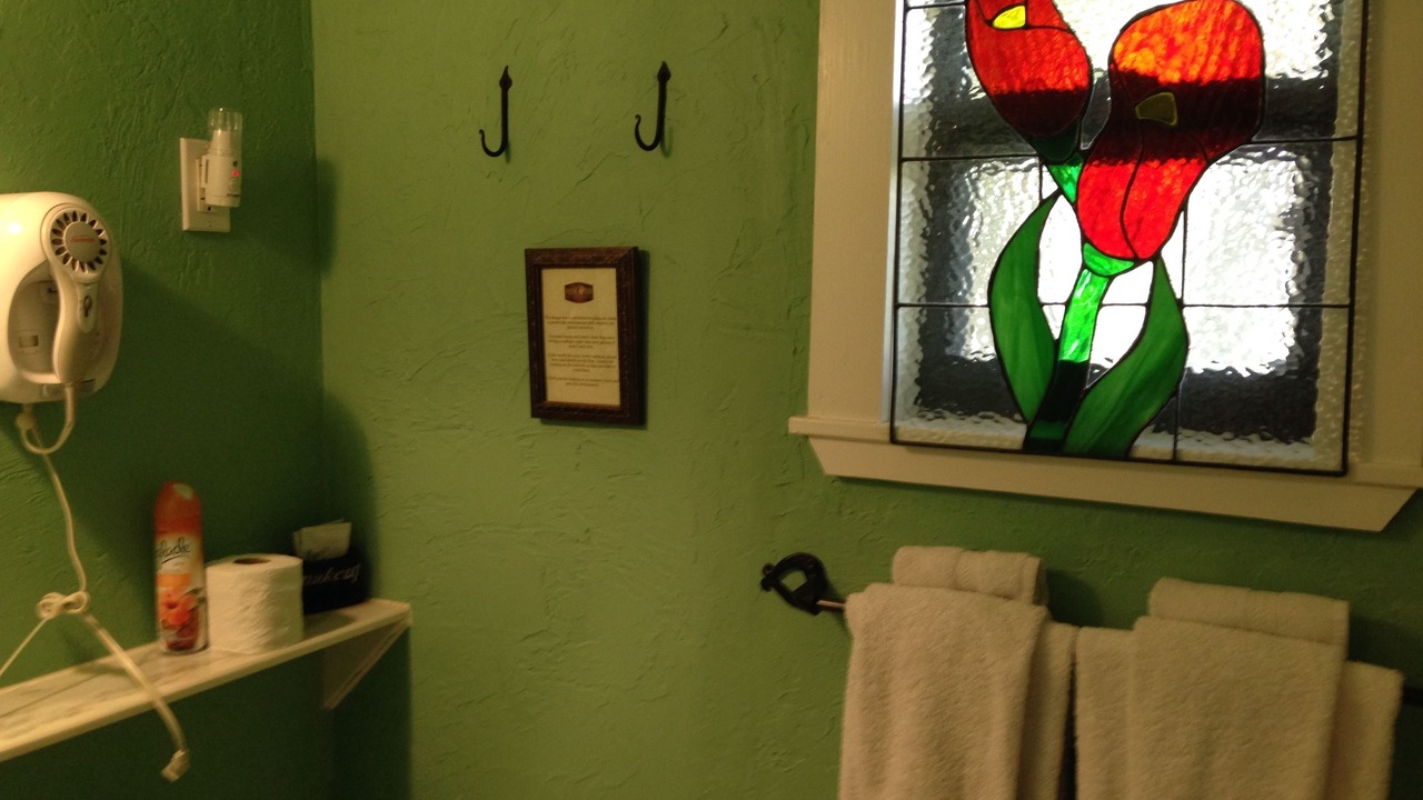 Photo of Bathroom in Parrot Cove