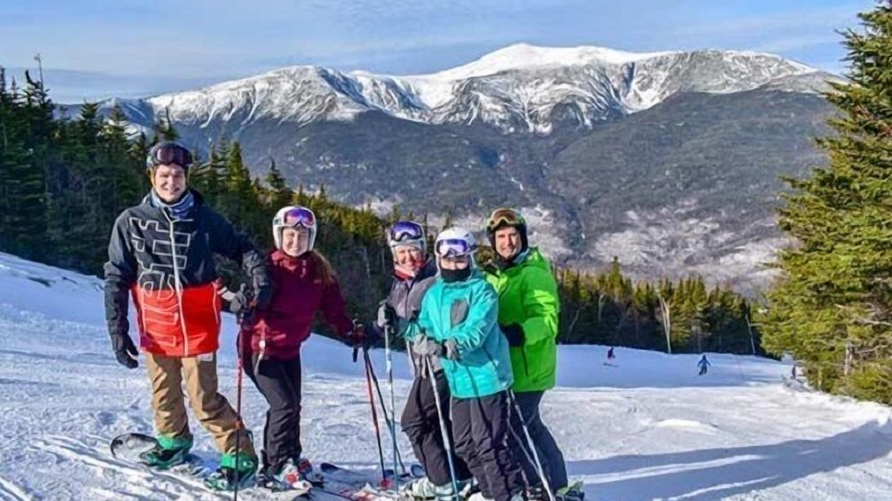 Photo of Others in Bartlett