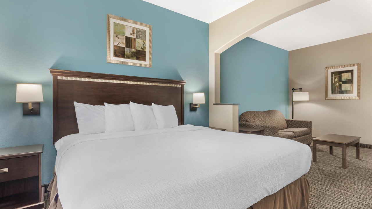 Photo of Bedroom in Mineola