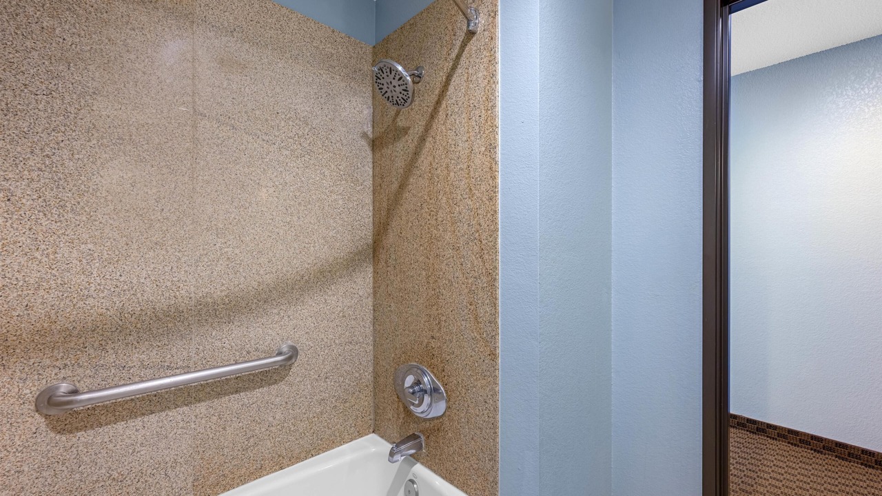 Photo of Bathroom in Levelland