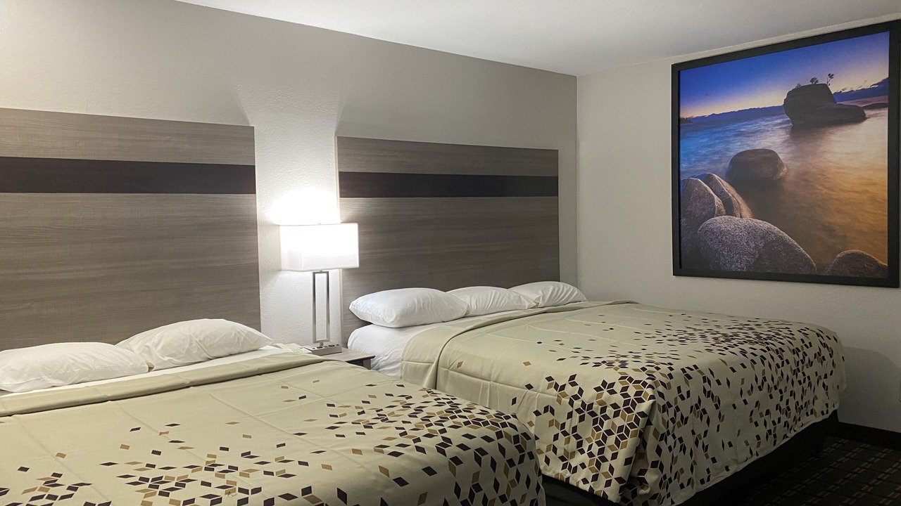 Photo of Bedroom in Tahoe Valley